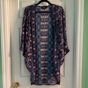 Feathers by Tolani O/S Kimono